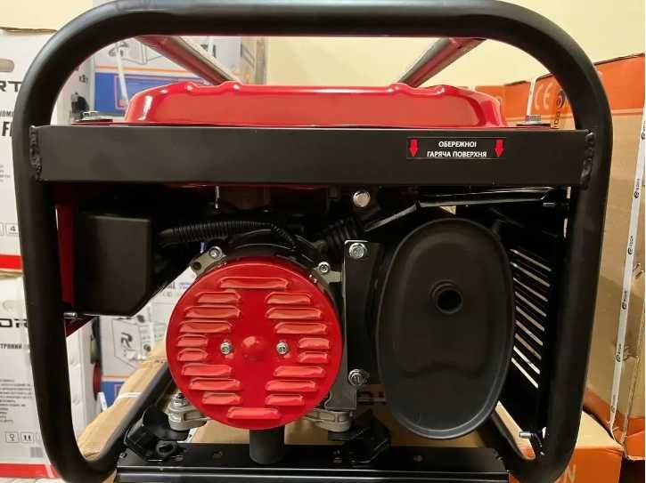 Акція! Газ/бензин Генератор Bison 3 кВт 1-фазная медная обмотка