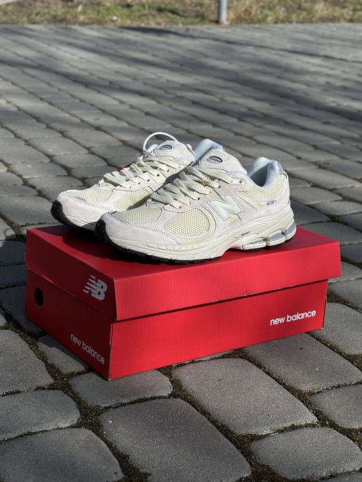 Кросівки New balance 2002R 37-41