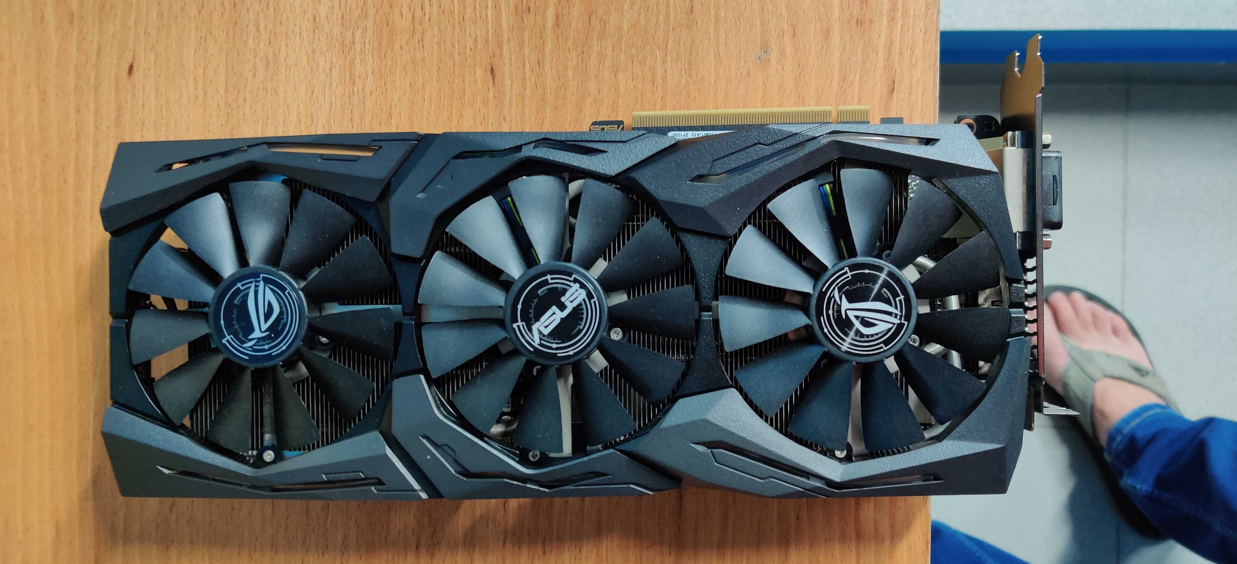 ASUS ROG Strix GTX 1070 Ti - 8gb OC Gaming