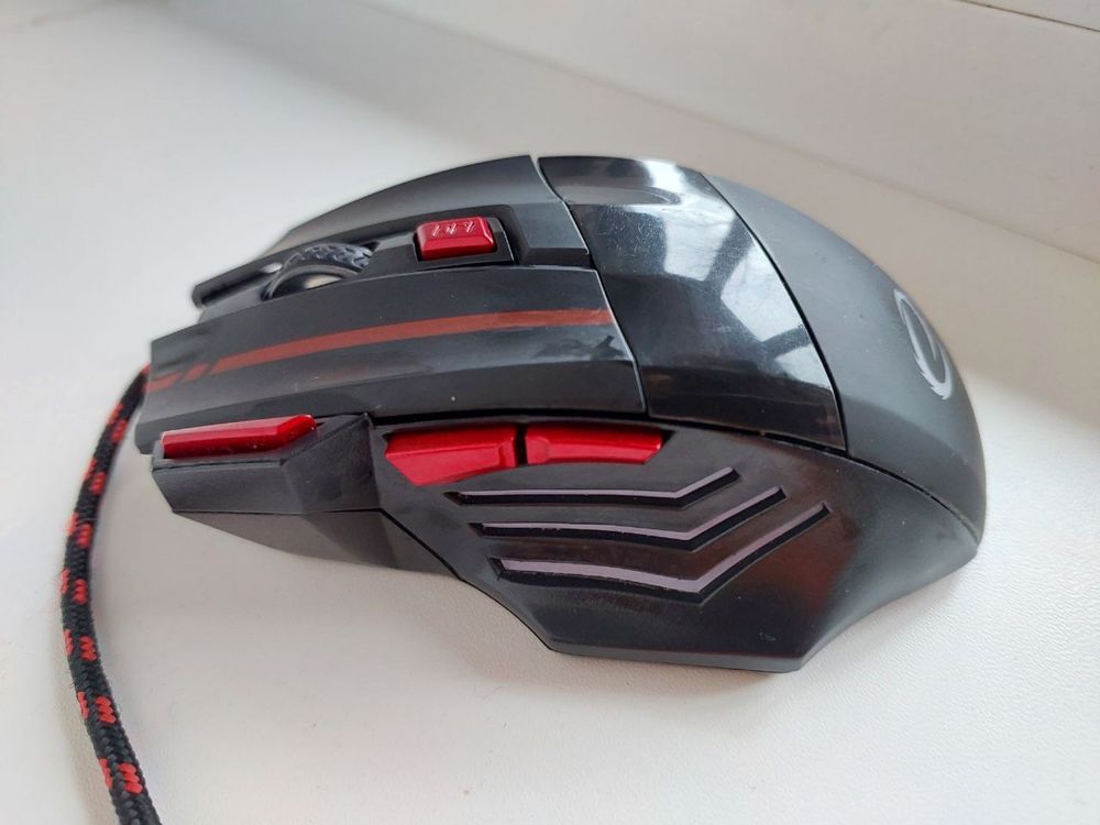 Продам игровую мышь ESPERANZA MX201