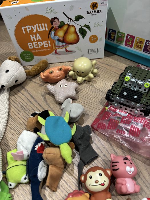 Іграшки дитячі, музичні, спінер, навчальна дошка, телефон, конструктор