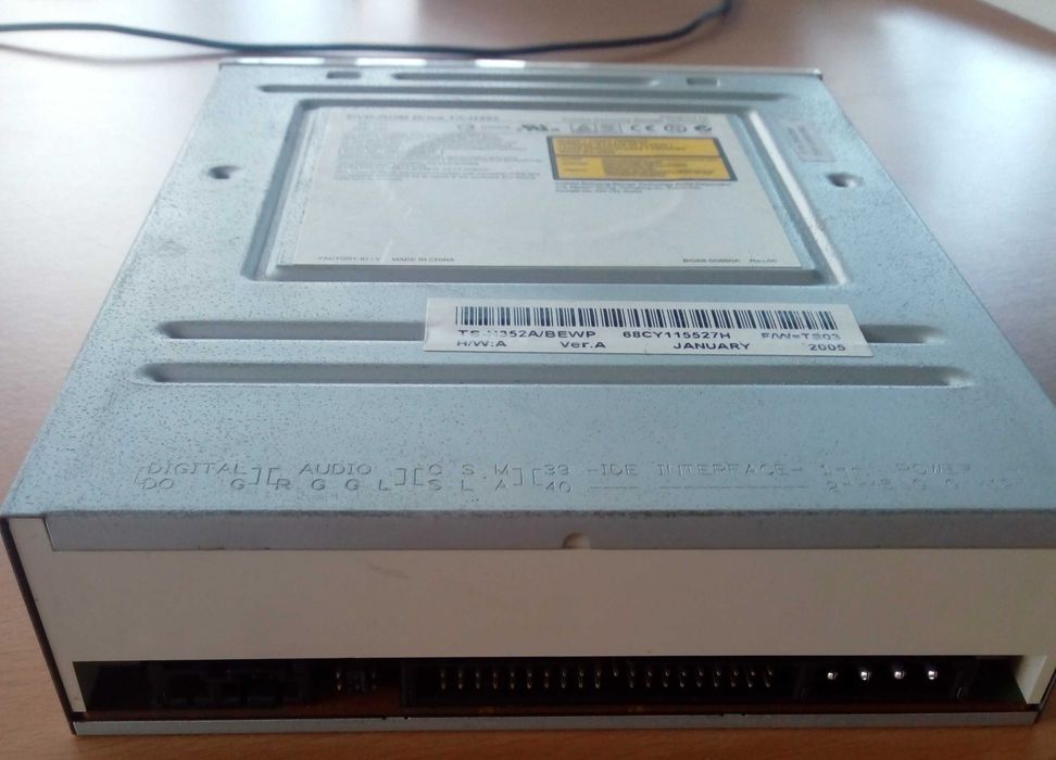 DVD-ROM Drive TS-H352
