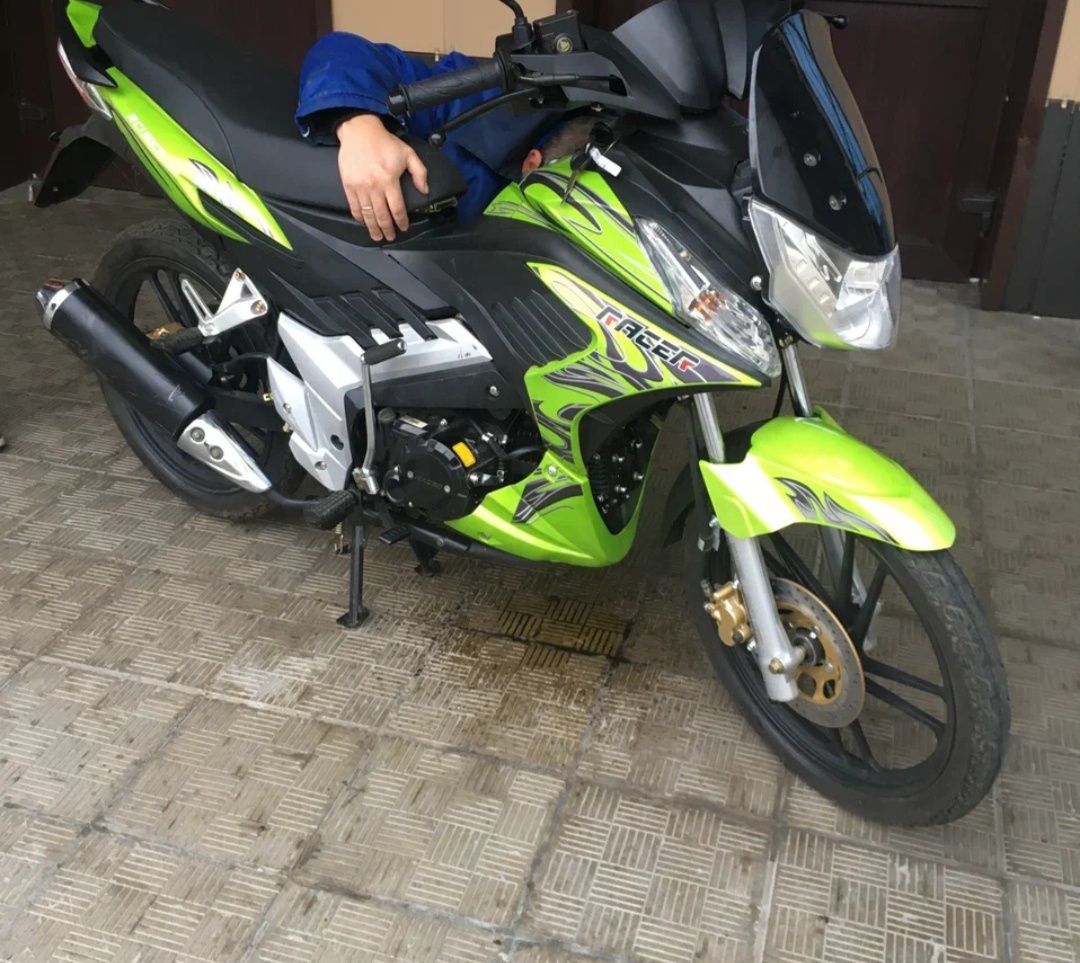 Срочно Продам Вайпер ракер 150 куб