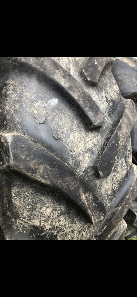320/70R20 BKT Agri MAX