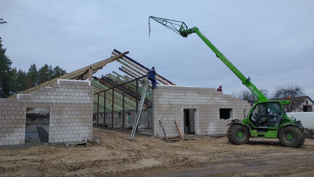 Usługi wynajem dzwig podnosnik ładowarka Merlo 4t 9.5m