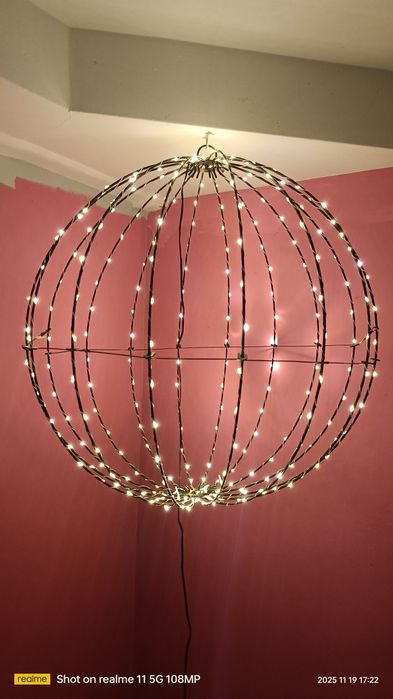 Nowa swiateczna kula LED.