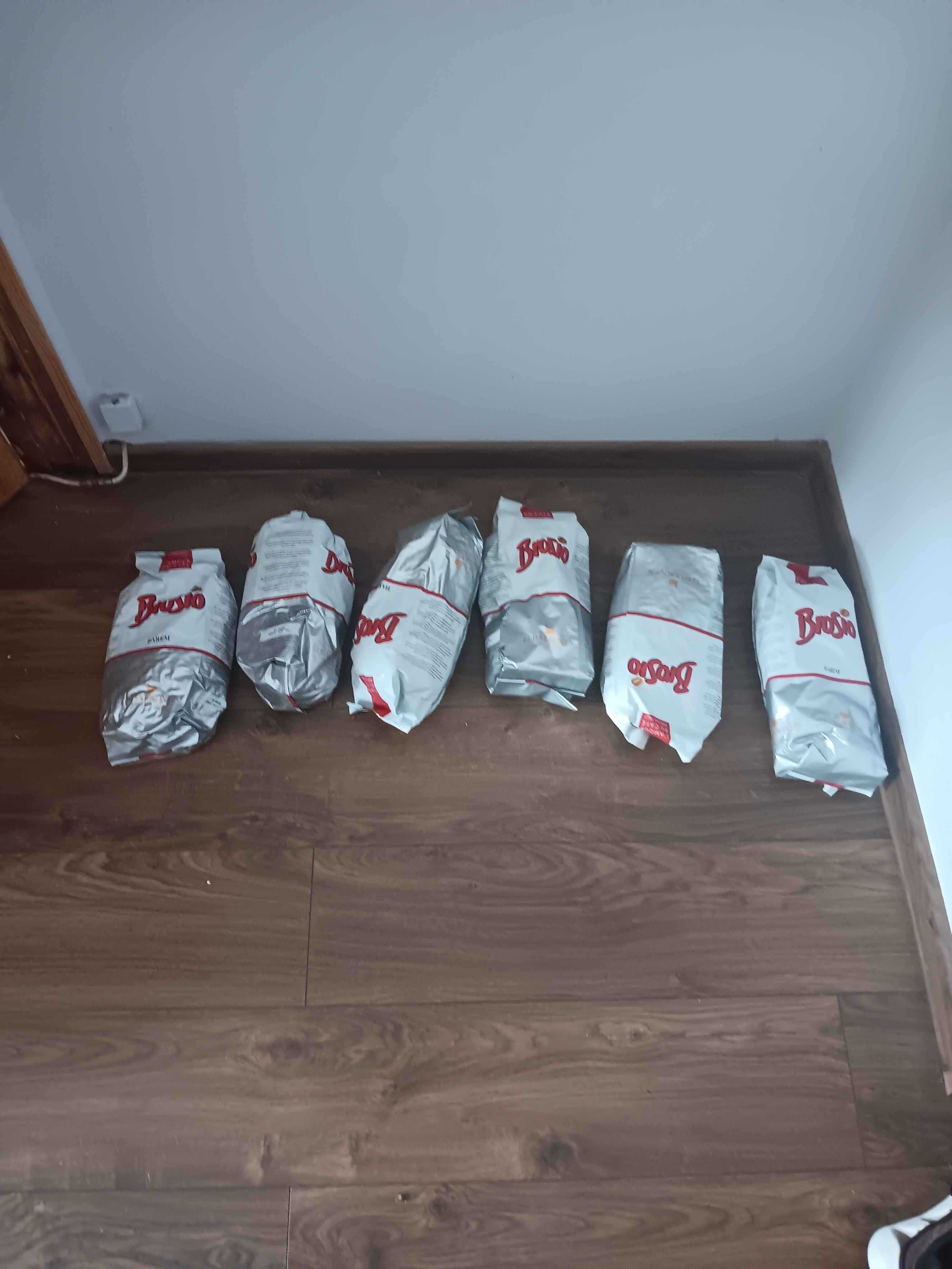 sześć kaw Brosio Harem