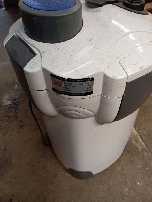 Akwarium z pokrywa 240l