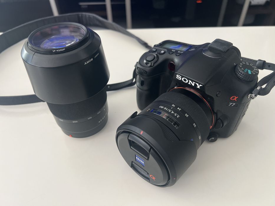 SLT-A77V aparat bezlusterkowy Sony plus dwia obiektywy