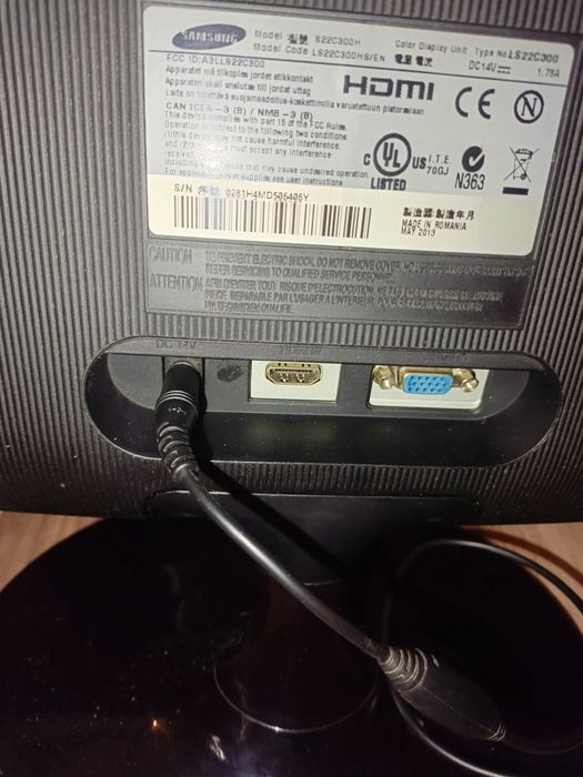 Witam sprzedam Monitor Samsung S22C300