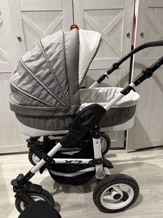 Продам коляску 3 в 1 Польща