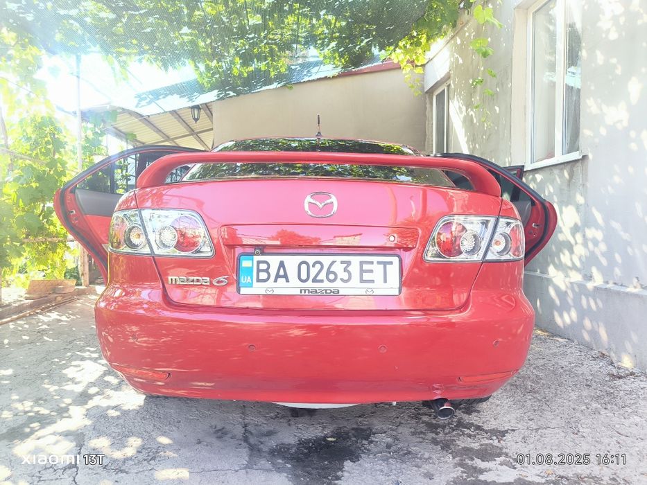Mazda 6 GG, ухожена, без вложений, 2.0 газ/бензин.