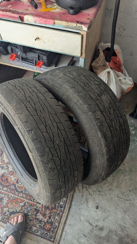 Продам резину лето 215/65 Р16