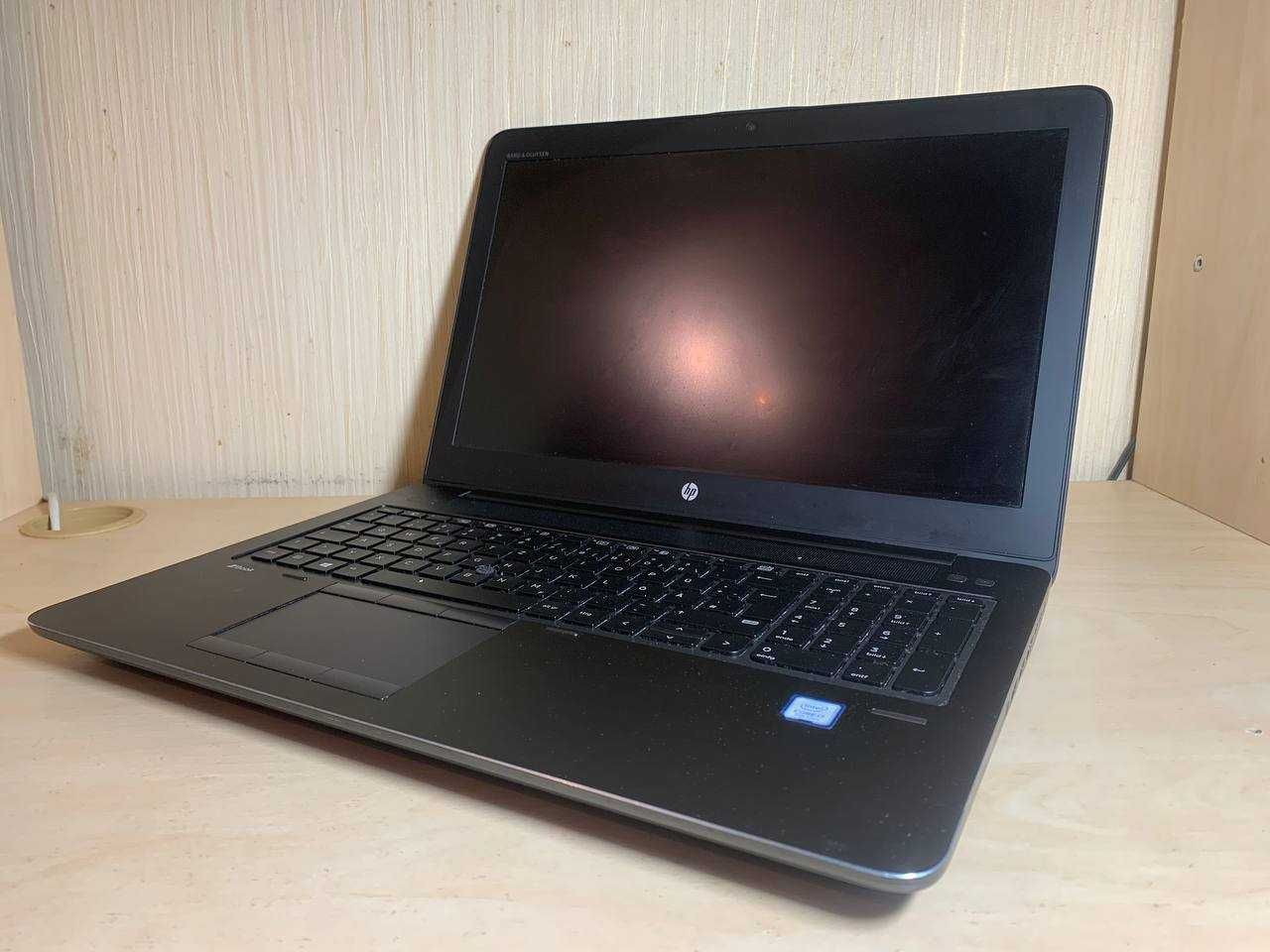Ноутбук HP Zbook 15 G4  / Core i7 7700 7th / 32GB / 950 SSD