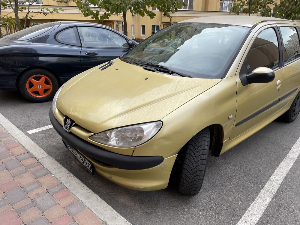 Двигатель Peugeot 206 пежо 206 SV 1.4-16 d 1.4-1.6 бензин Разборка