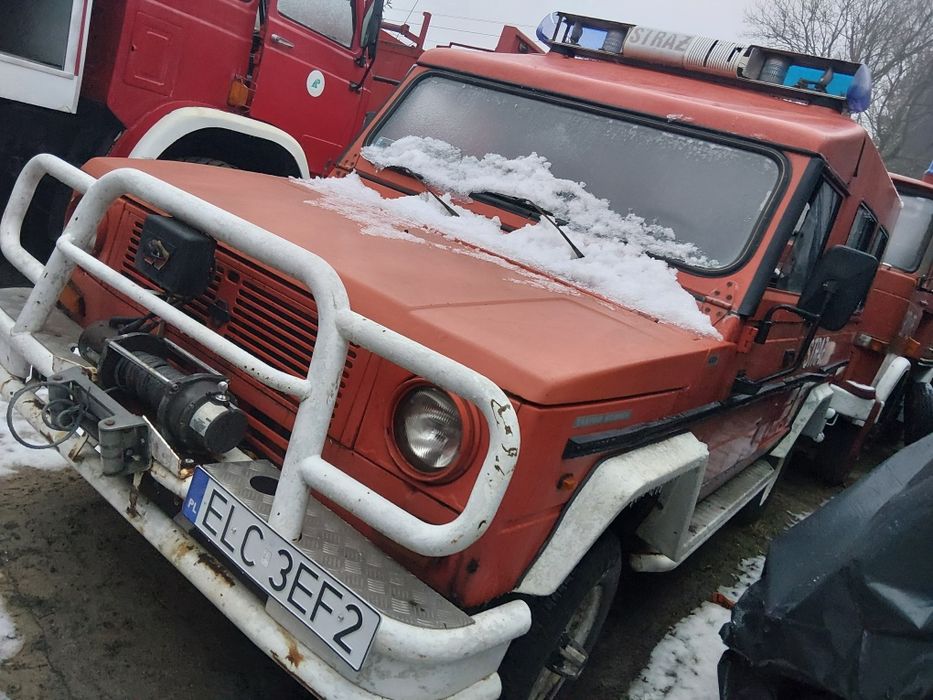 Honker iveco 4x4 9 osób Straż