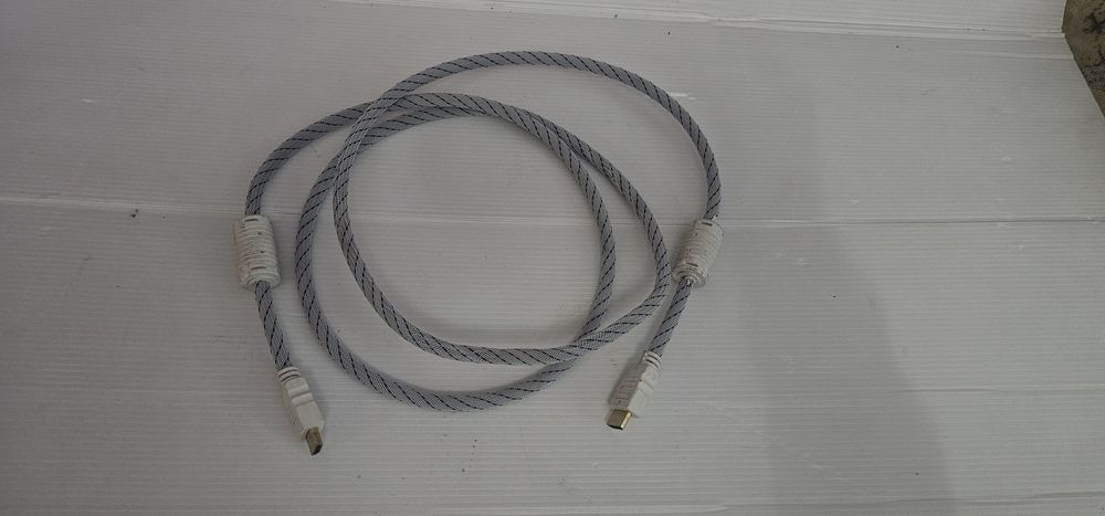 Кабель HDMI- HDMI 2 м