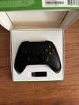 Pad Xbox One + oryginalny adapter bezprzewodowy do PC