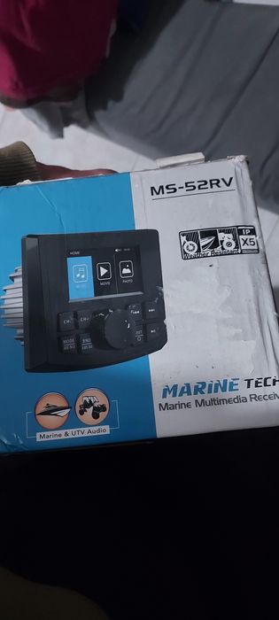 Radio multimedia para barco