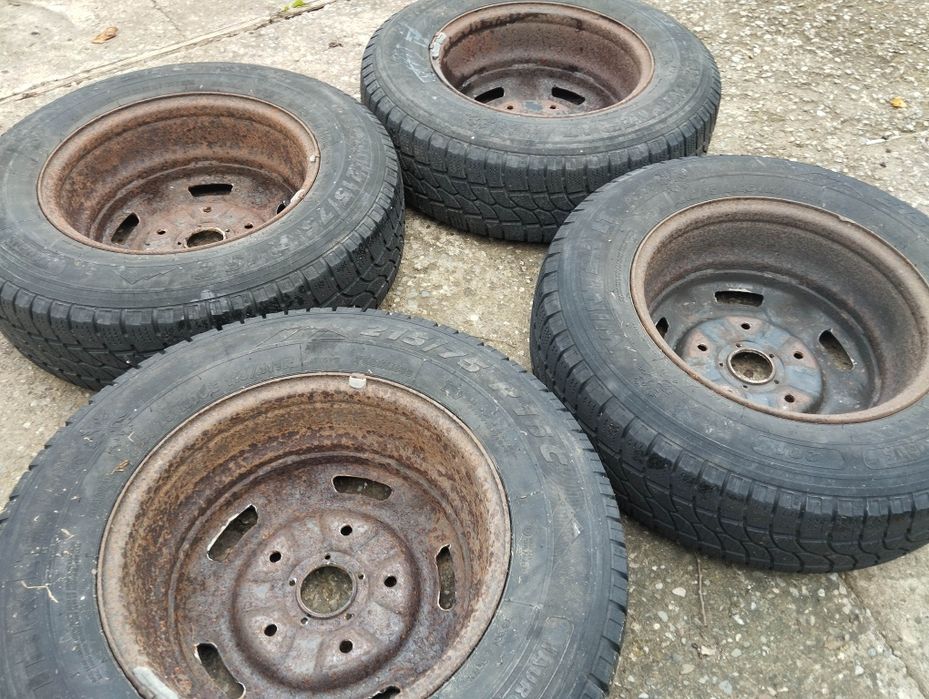 Koła transit 16 z oponami 215/75 r16c zimowe