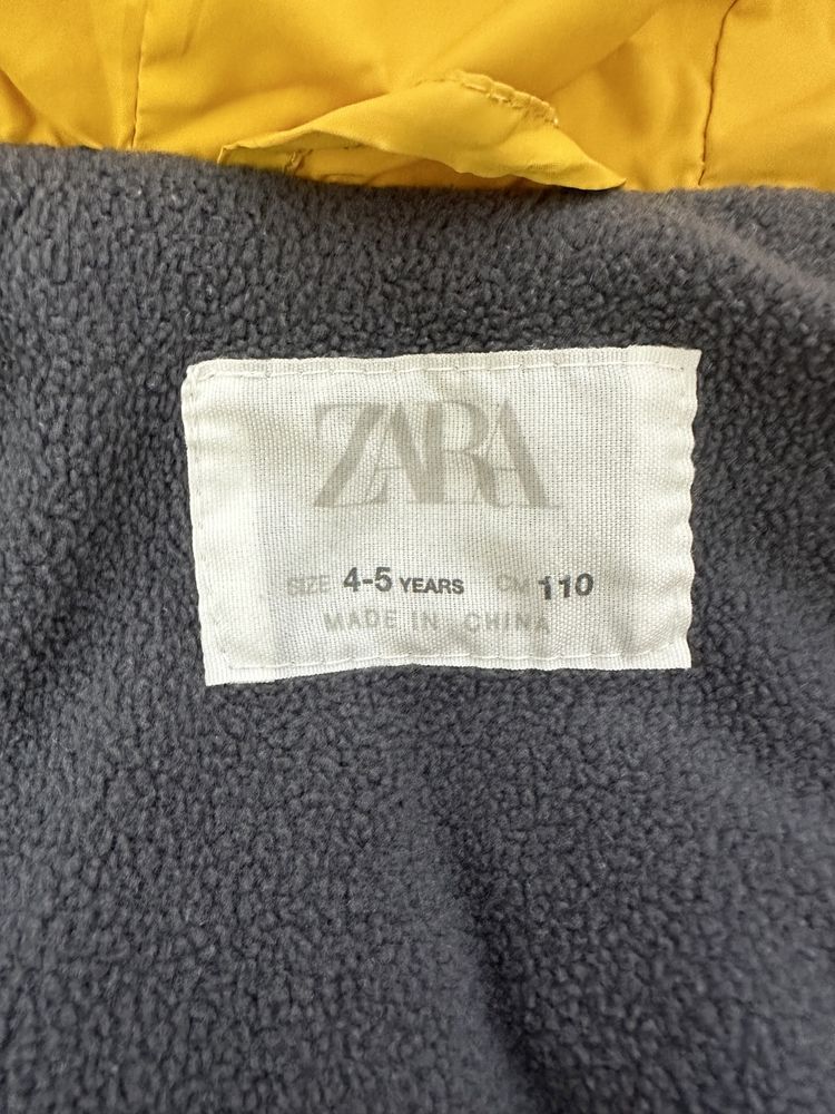 Продам жилетку Zara