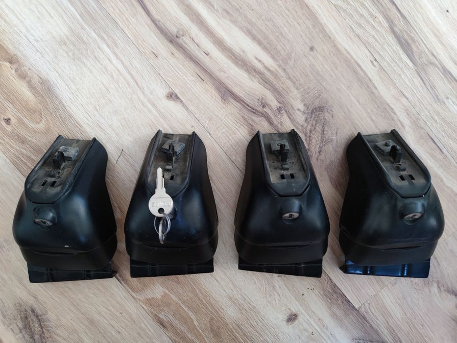 Stopy do bagażnika Ford Focus MK1 2004