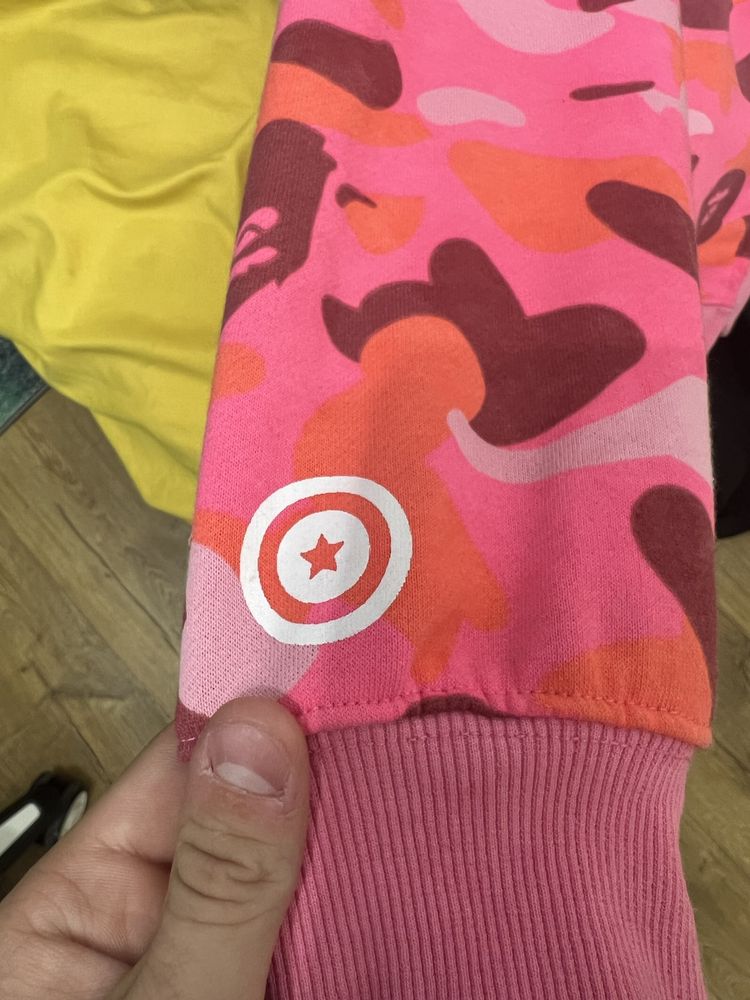 A Bathing Ape (BAPE)