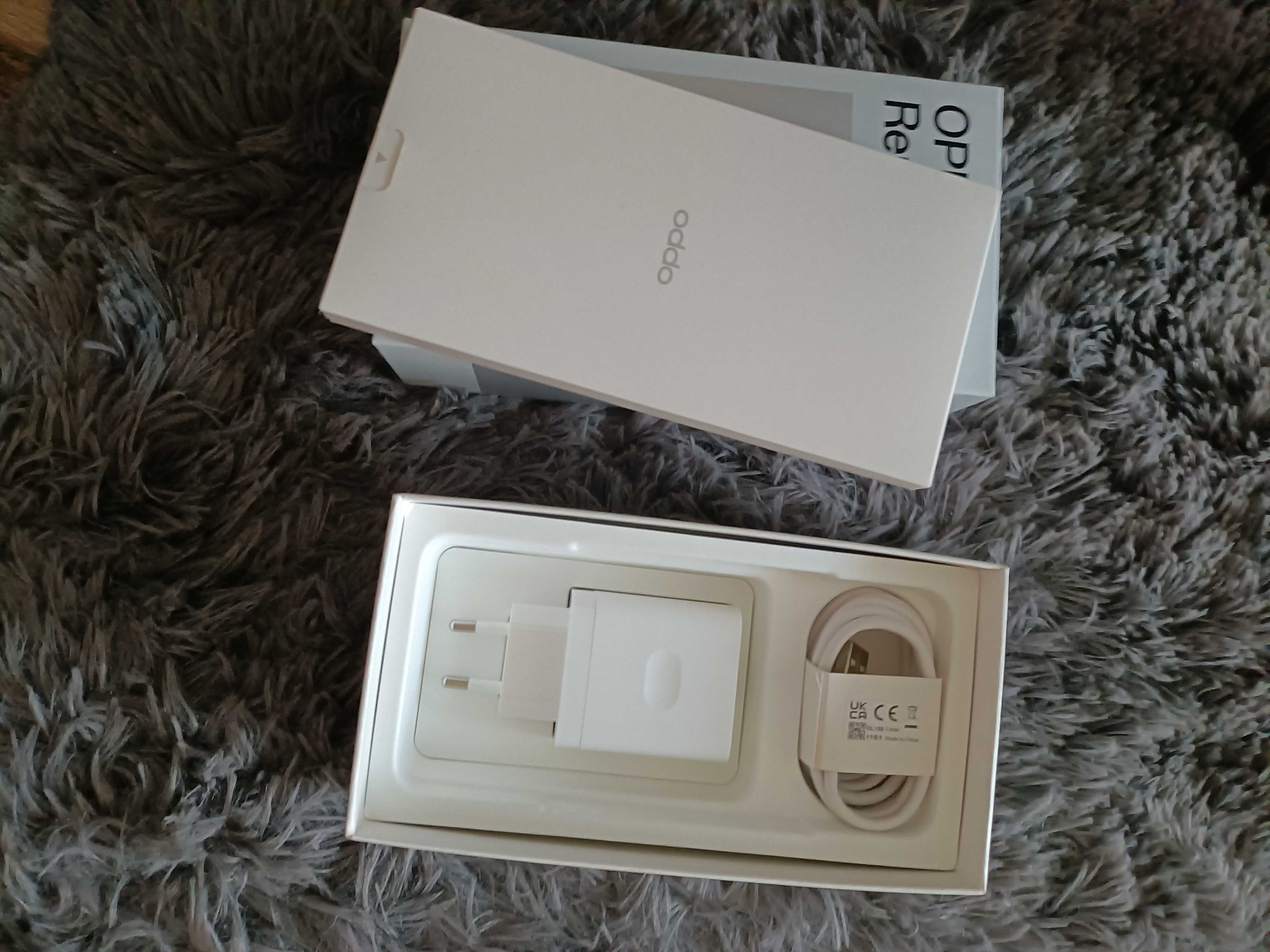 Telefon komórkowy OPPO Reno8 T