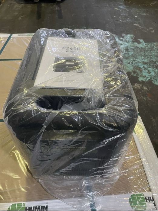 Зарядна станція Fossibot F2400, зарядна станція