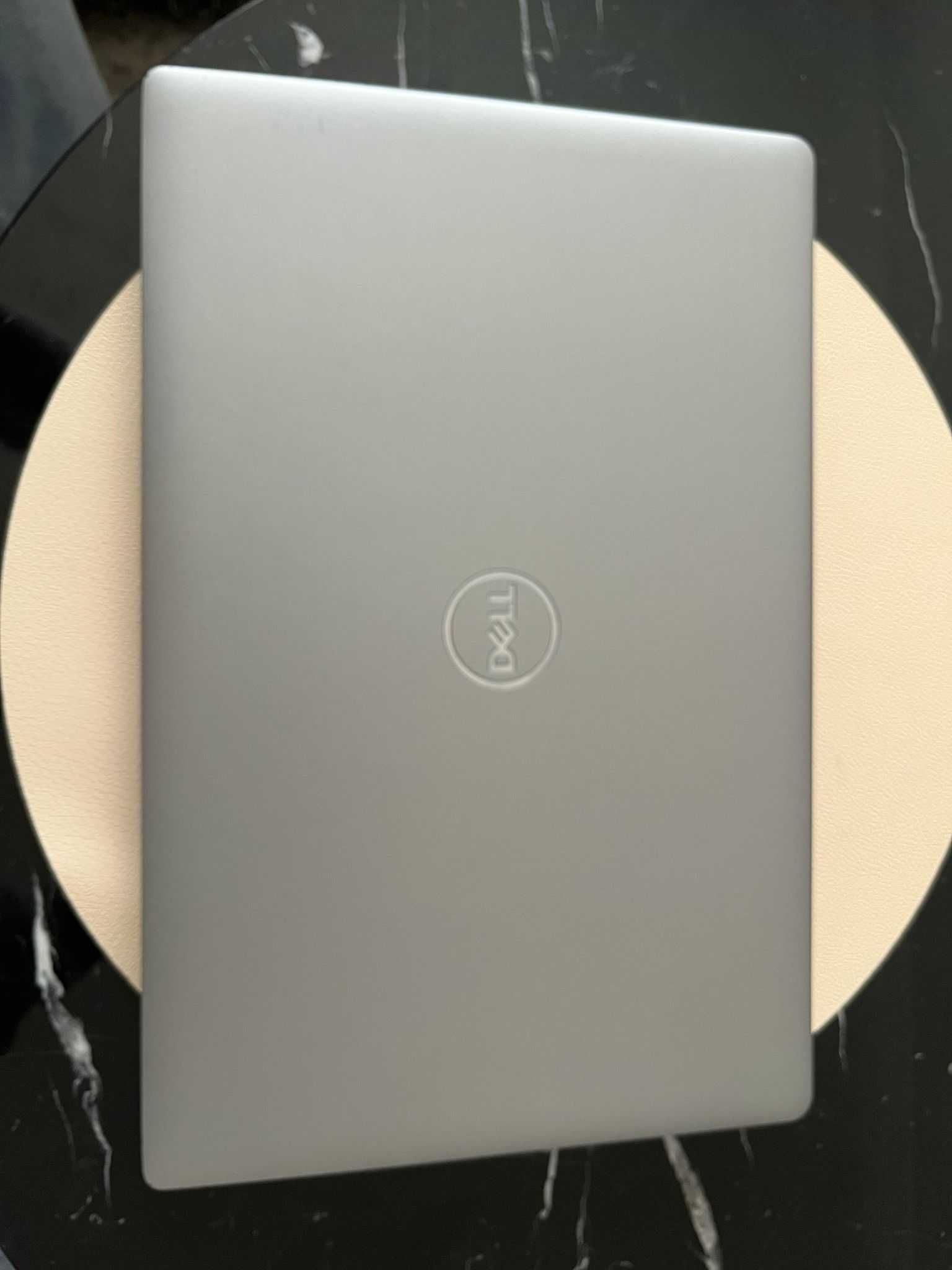 DELL Latitude 5520 (Como Novo)