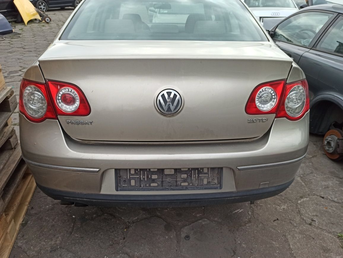 Volkswagen passat b6 silnik 2.0 TDI BKP maska zderzak przód części