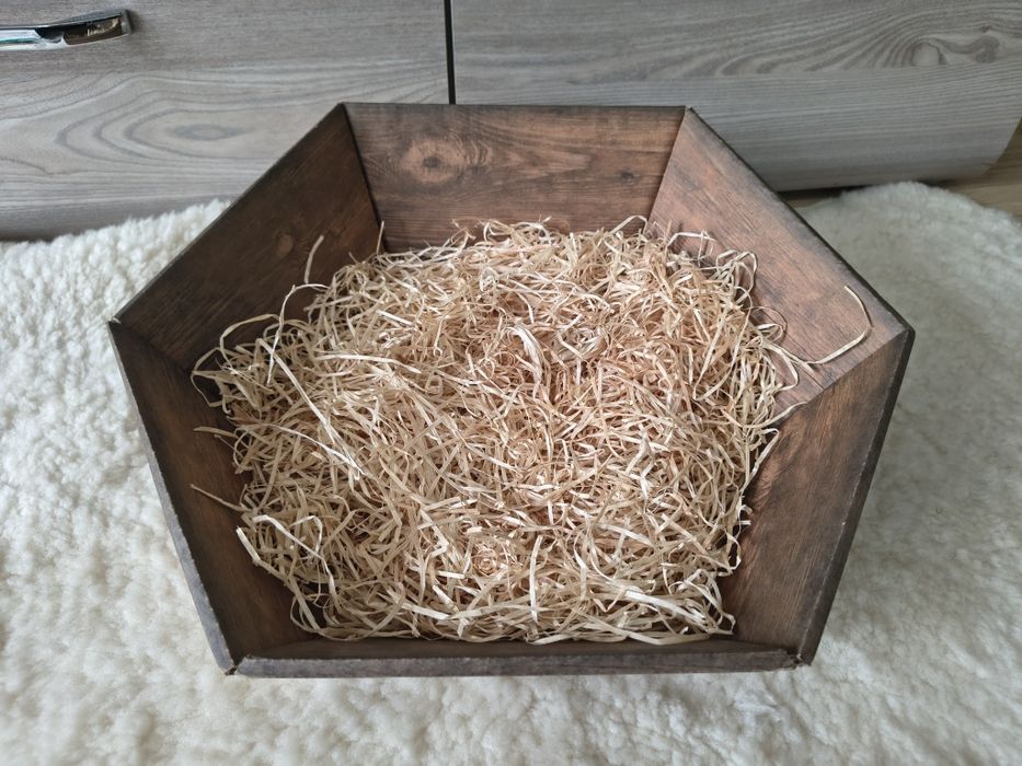 Podstawa baza kosz koszyk z siankiem na prezent lub do dekoracji