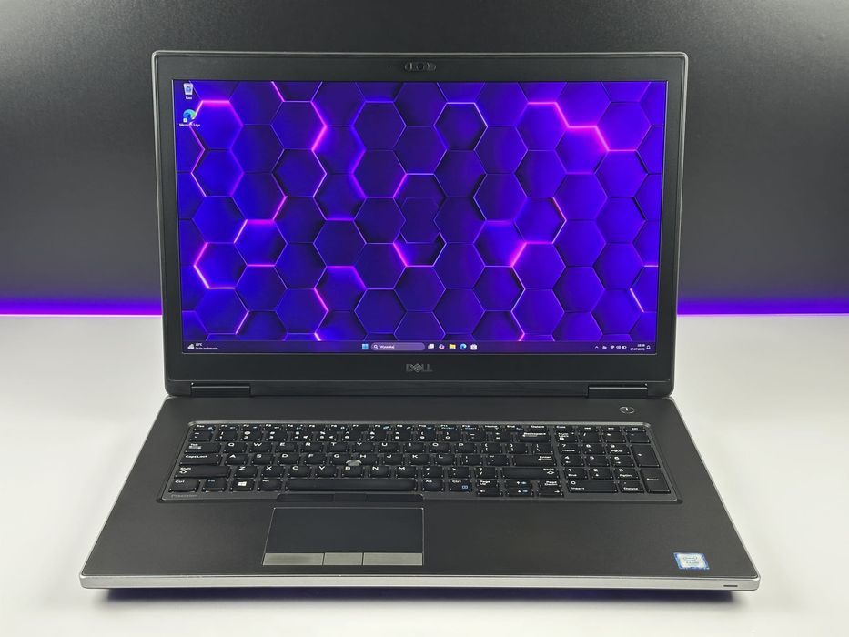 Laptop DELL Precision 7740 | Xeon E-2276M / FHD / RTX 4000 / US / FV23