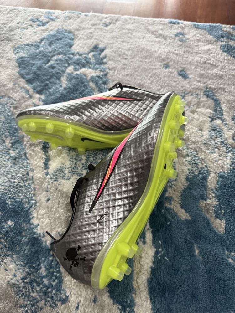 Nike Hypervenom II "ousadia & alegria"