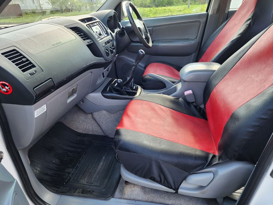 Toyota hilux 2.5 Diesel 2011 рік в Україні!