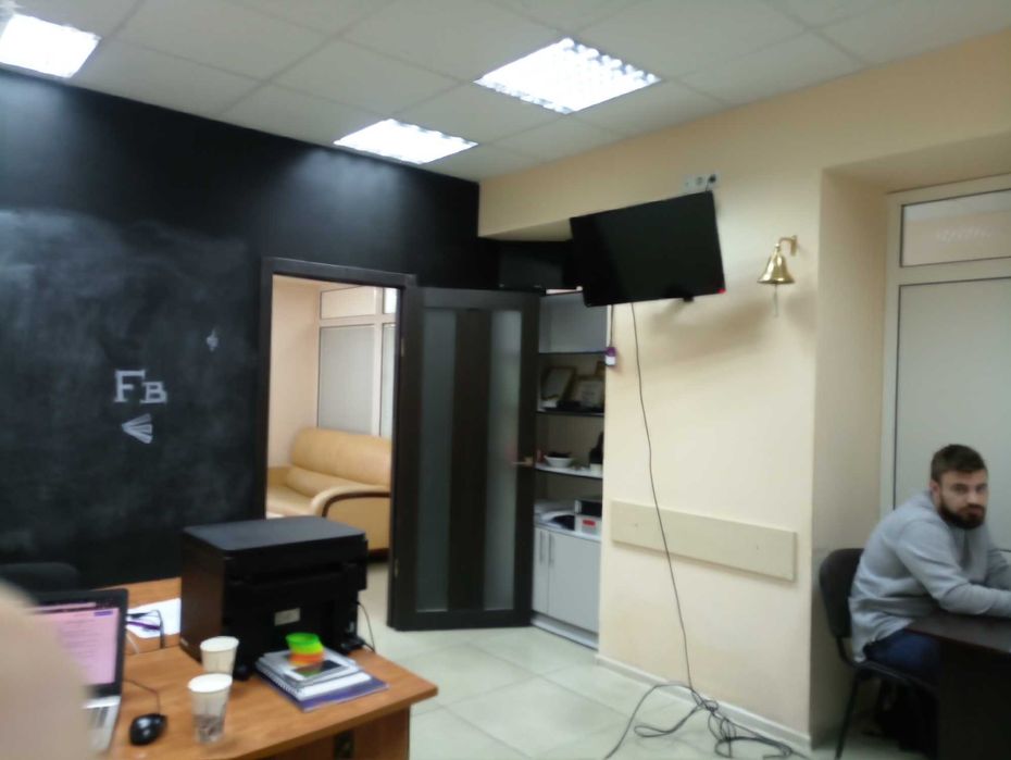 Продажа помещения центр города
пр. Соборный д. 192/ М. Гончаренка 9