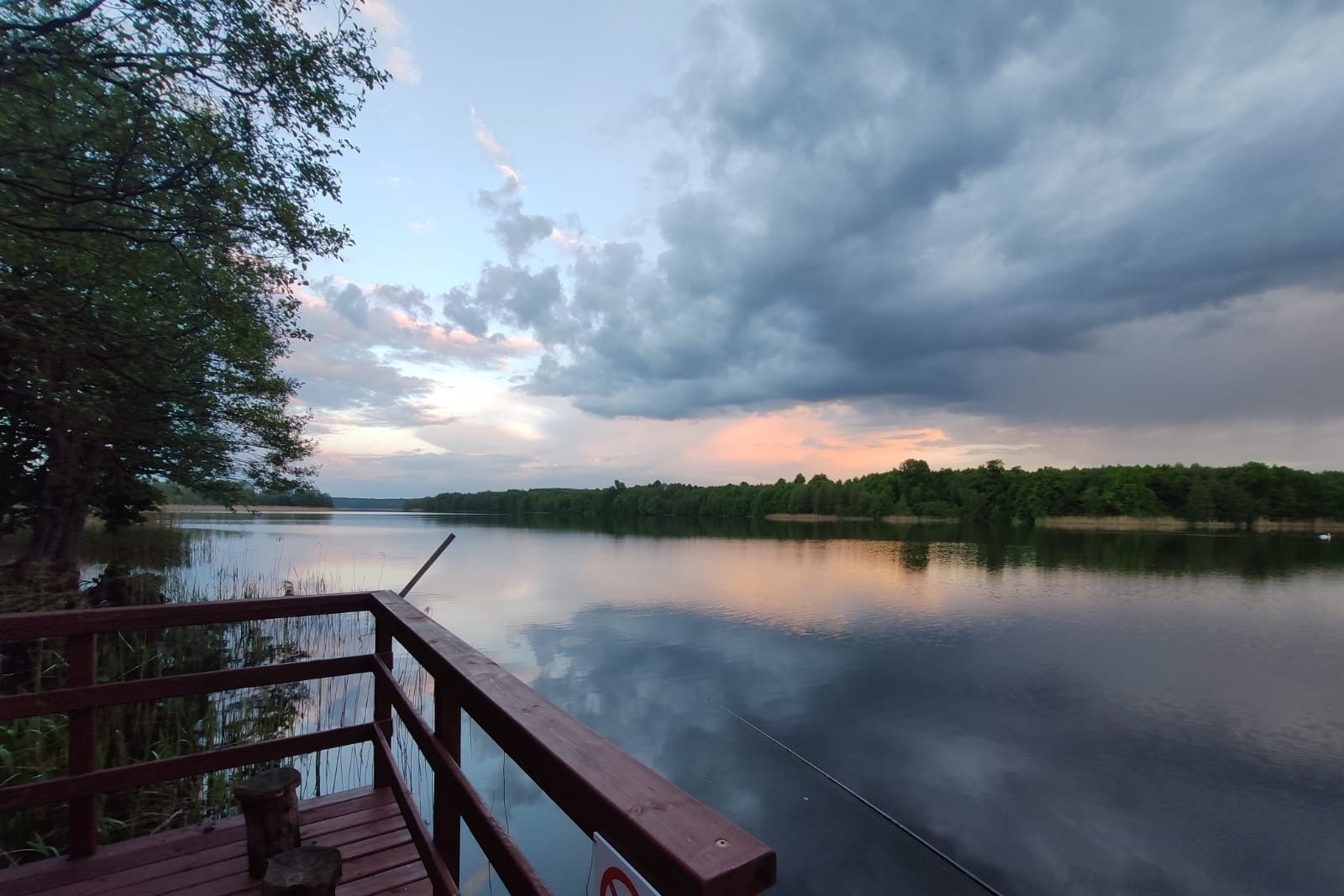 Domek do wynajęcia, JACUZZI, SAUNA, nad jeziorem - 150km od Warszawy