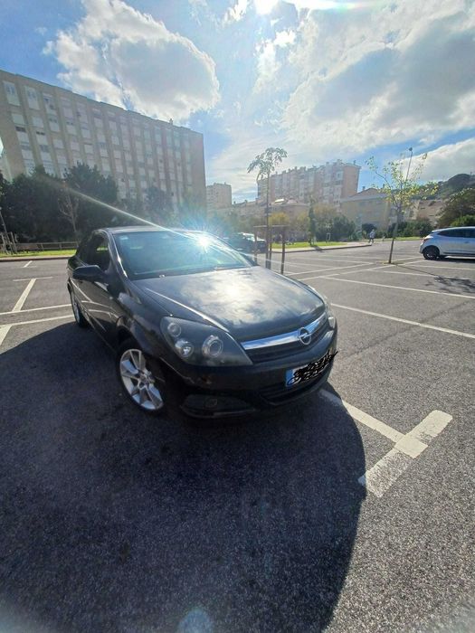 Opel Astra H GTC 1.9 150CV