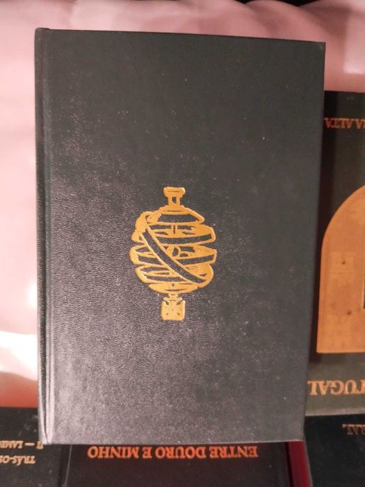 Guia de Portugal •  Gulbenkian • Completa! • 8 Volumes