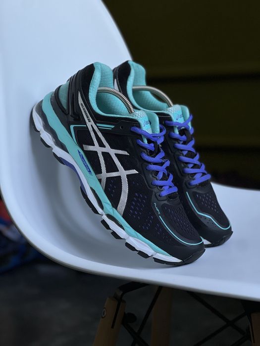 Оригінал! Кросівки Asics Gel Kayano 22. Ідеальних стан! Розмір 40,5