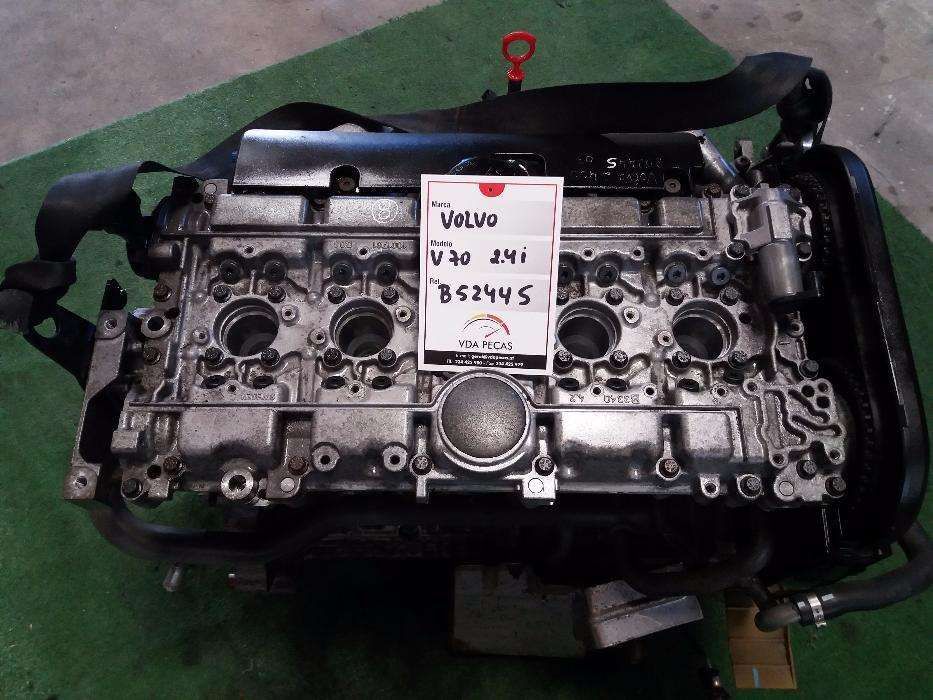 Motor Volvo V 70 2.4 i / 2003 / Ref: B5244S
