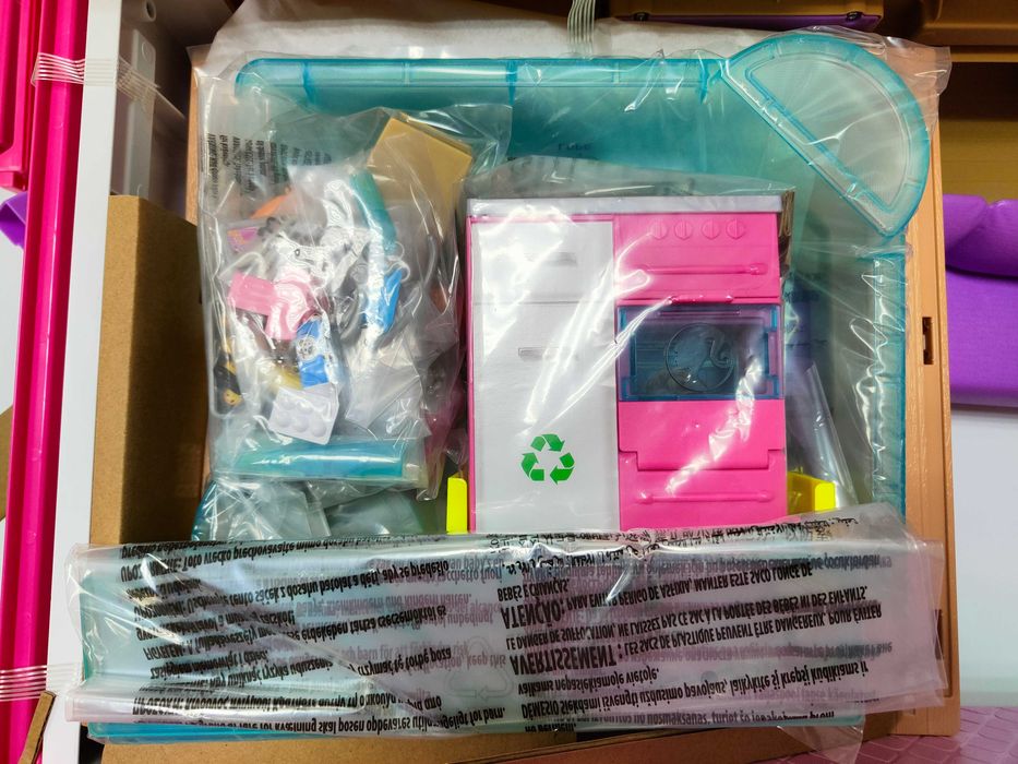 Barbie Dreamhouse Wielki GNH53 Domek dla Lalki 115cm B2