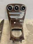 Mercedes C w205 listwy dekory ozdobne tunel