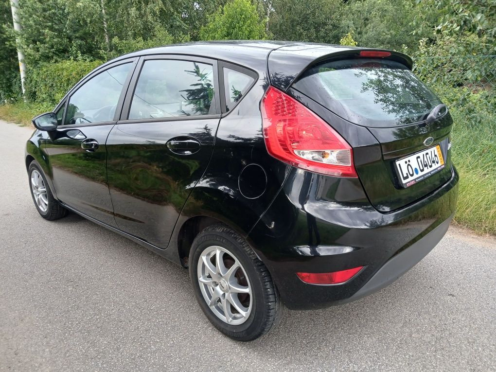 Ford Fiesta 1.2 benzyna zamiana klimatyzacja 5 drzwi