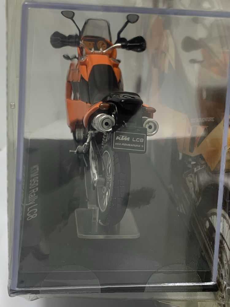 KTM 950 Adventure S Altaya 1:24