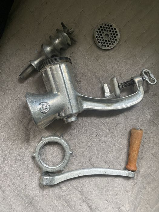 Maszynka do mielenia miesa tradycyjna polska Alfa nr 5