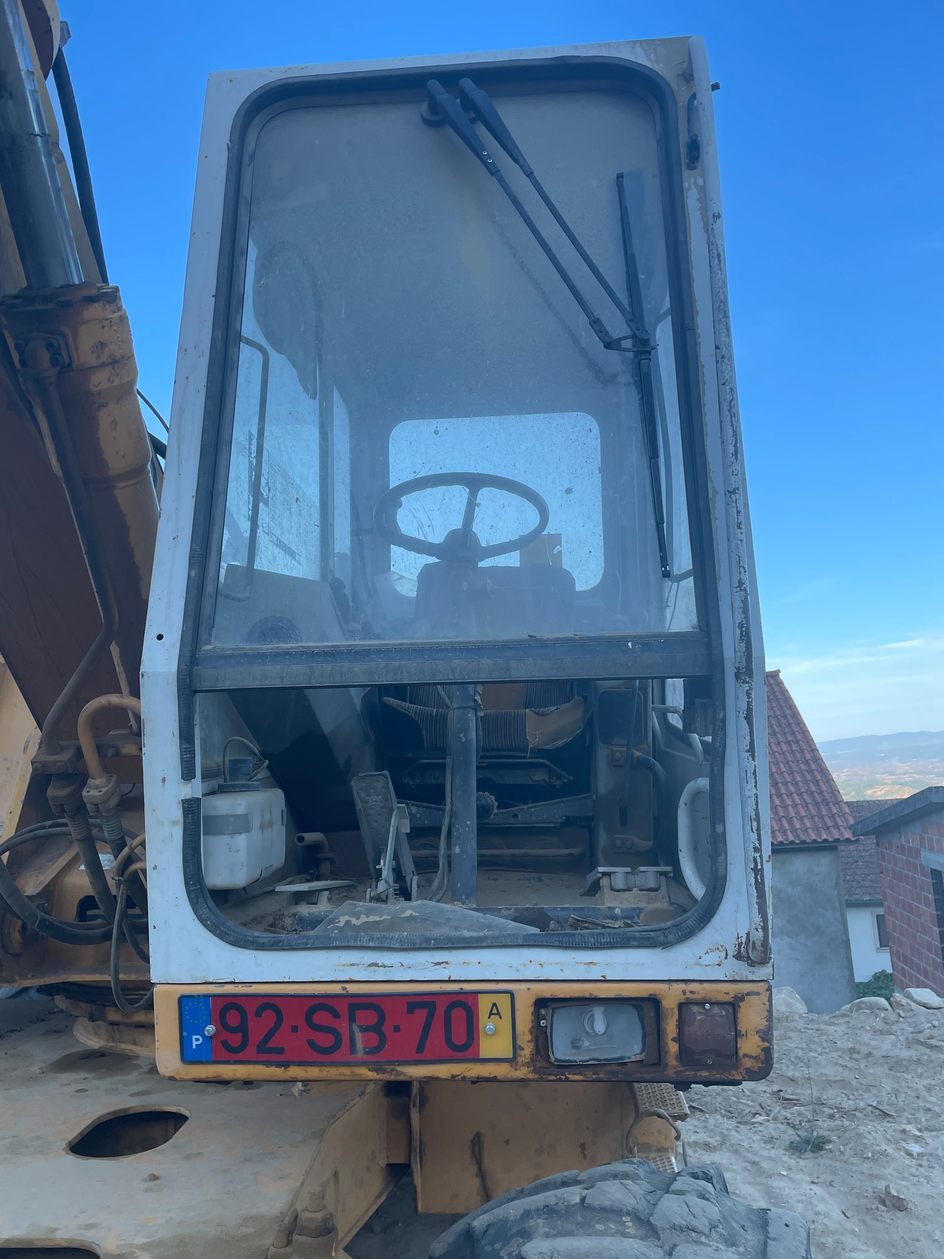 Giratoria de rodas LIEBHERR 902