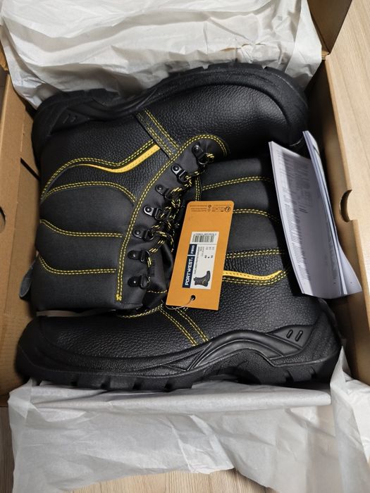 Buty robocze ocieplane