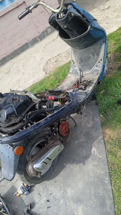 Продам ямаху Джо  на розбор або ціляком