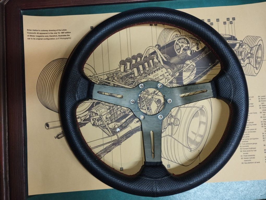 Volante Nardi em muito bom estado
